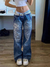 Jeans mit verwaschenem Vintage-Herz-Print